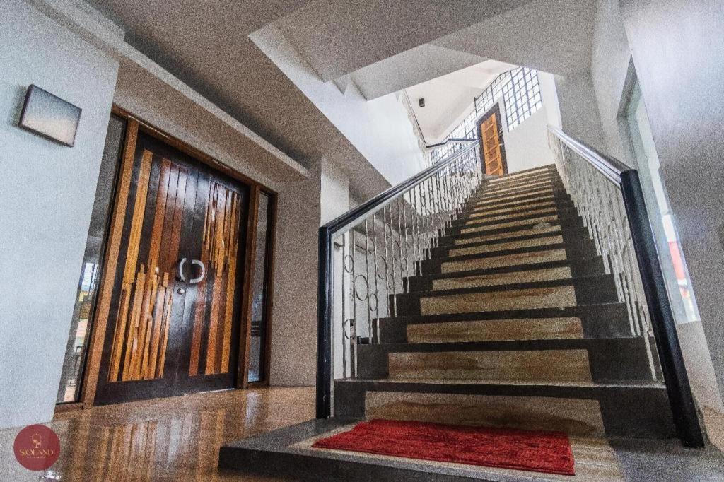 Quezon Premier Hotel Лусена Екстериор снимка